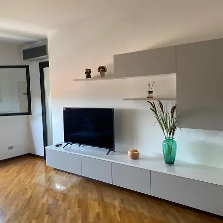 Oda ve Kahvaltı Gino's Apt. - Zona Ospedale Sant'orsola E Fiera